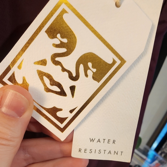 OBEY rain coat 🌧 - Picture 10 of 10